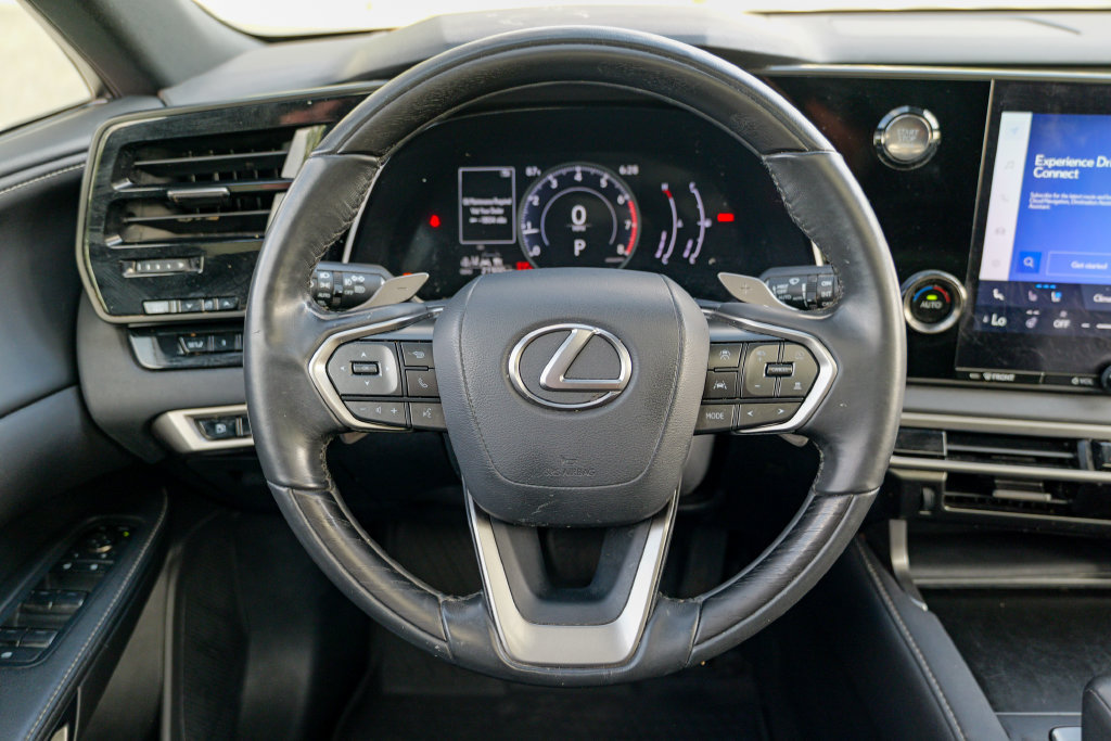 Used 2023 Lexus RX 350 Premium w/ Accessory Package AWD/4WD image 43