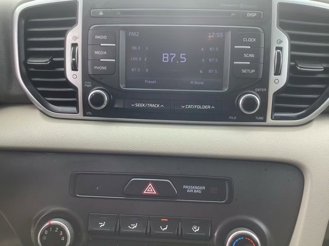 Used 2018 Kia Sportage LX image 33