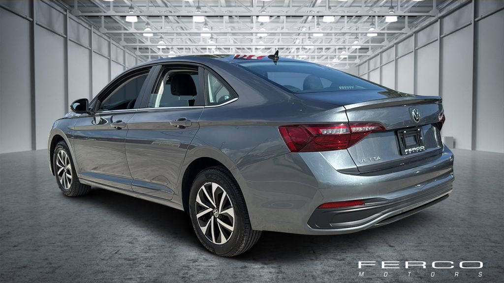 Used 2023 Volkswagen Jetta S FWD image 3