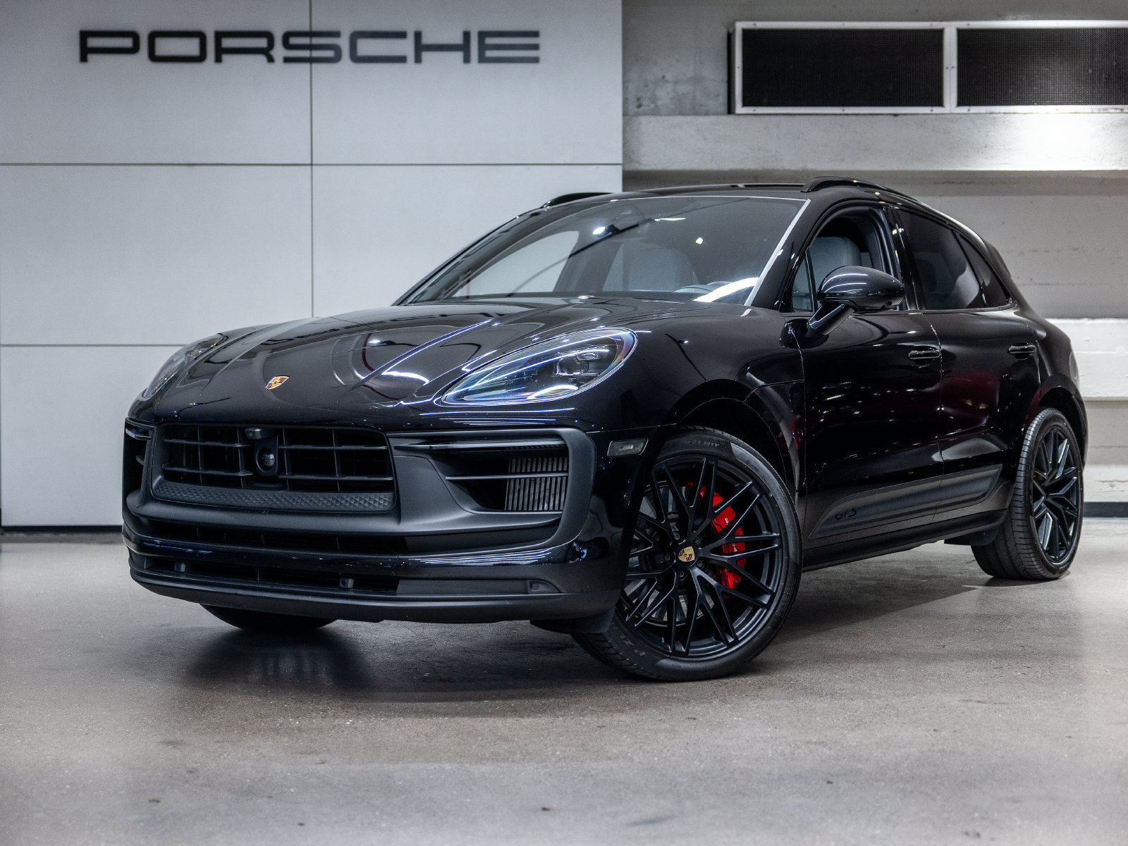 Certified 2024 Porsche Macan GTS