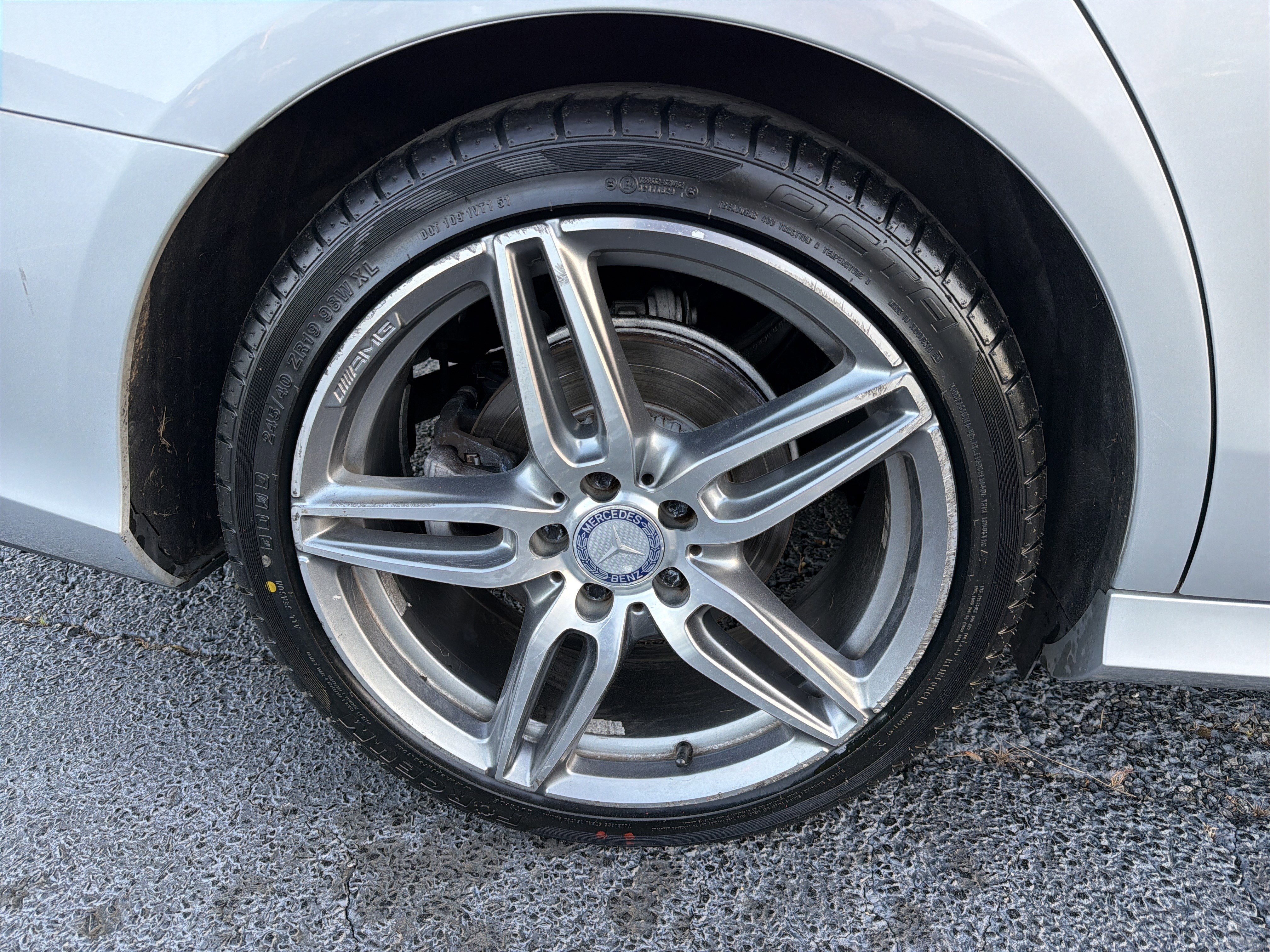 Used 2017 Mercedes-Benz E 300 w/ Premium 2 Package image 17