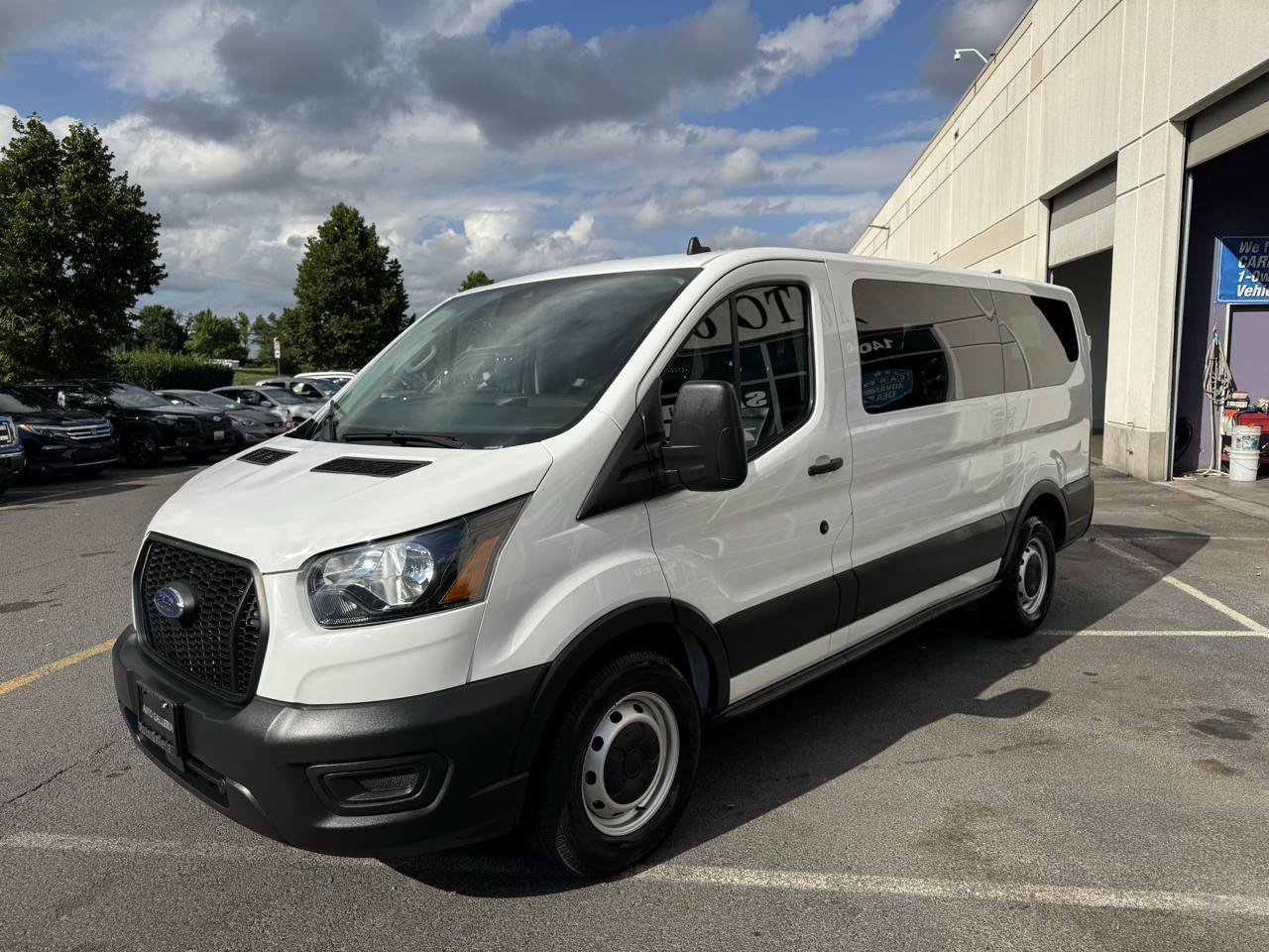 Used 2021 Ford Transit 150 XL RWD image 28
