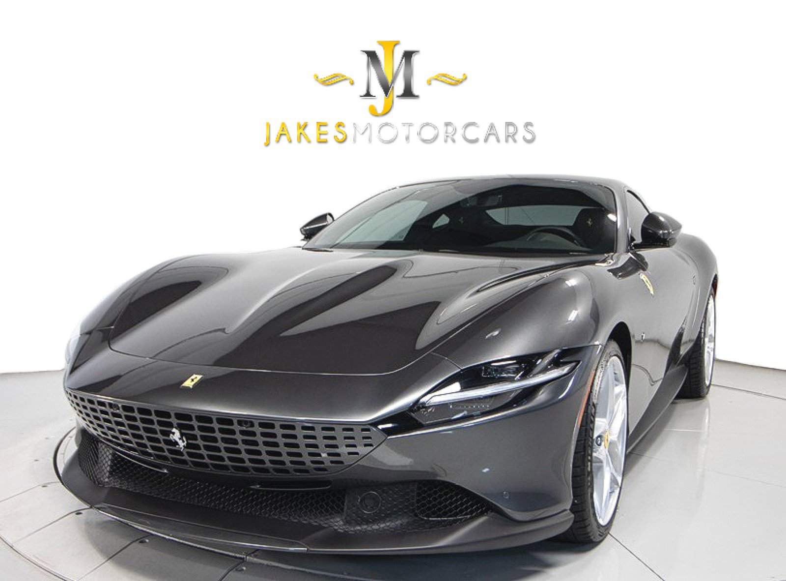 Used 2021 Ferrari Roma RWD image 19