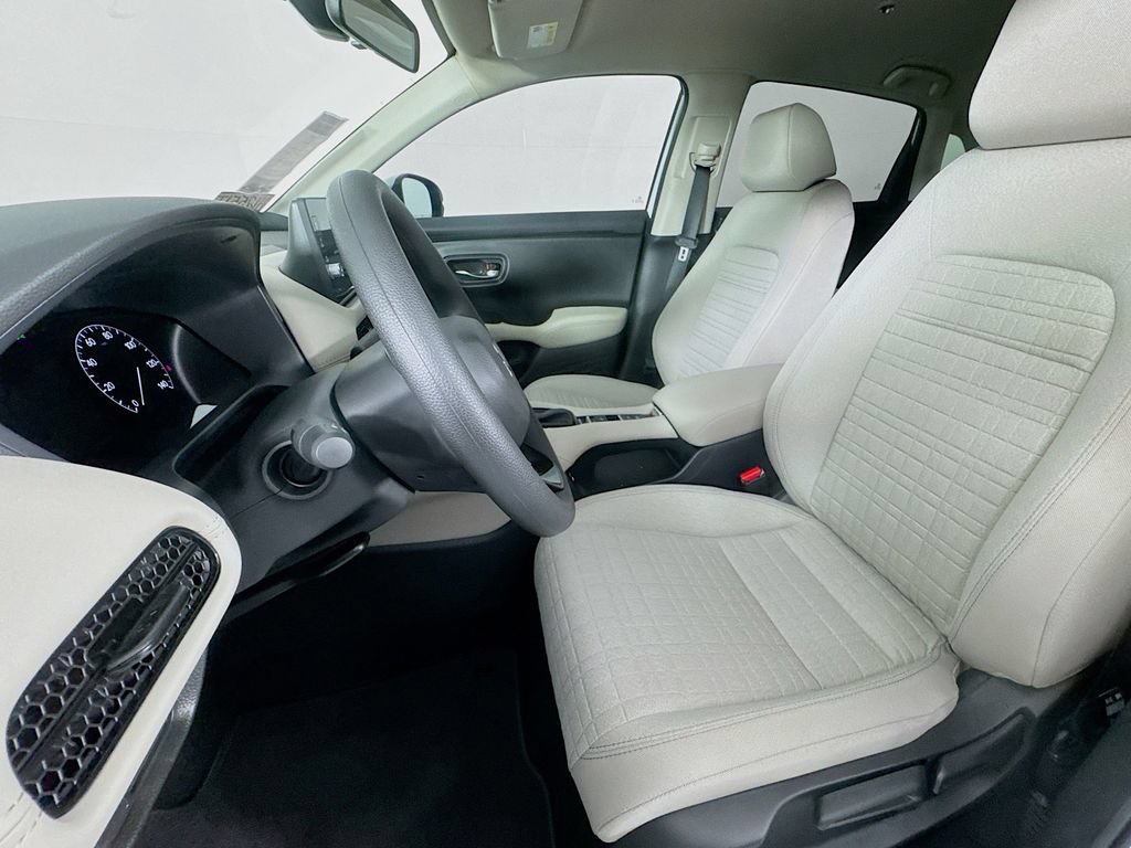 New 2027 Honda HR-V LX image 28