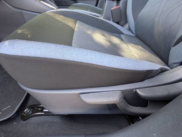 New 2025 Nissan Versa SV w/ Trunk Package FWD image 15