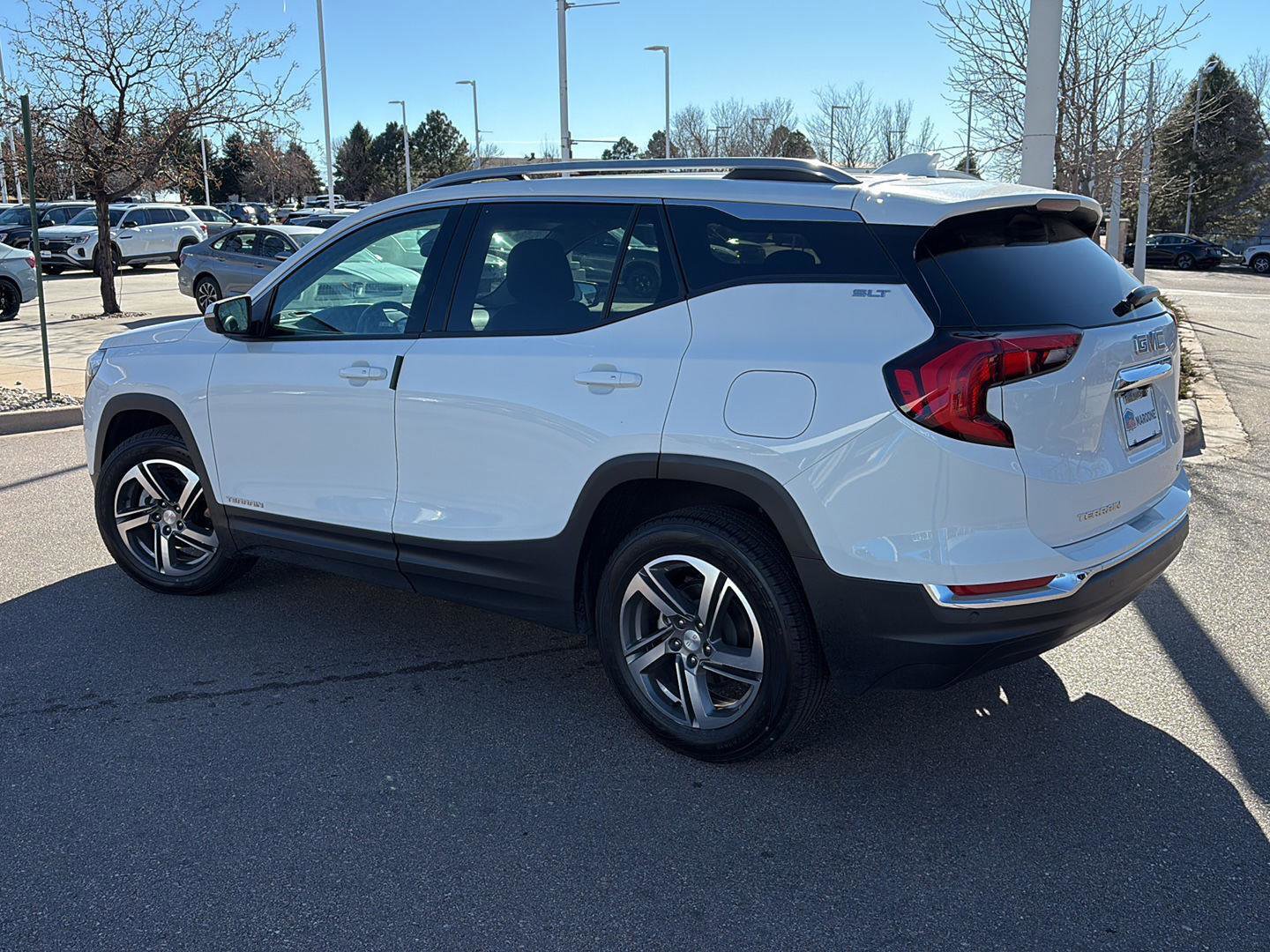 Used 2020 GMC Terrain SLT w/ Preferred Package image 4