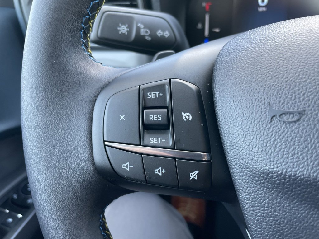 New 2025 Ford Maverick Lobo image 23