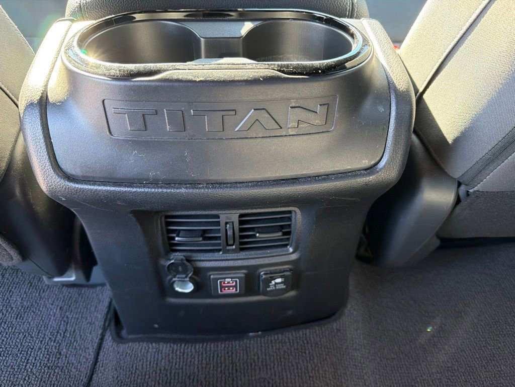 Used 2023 Nissan Titan SV w/ SV Convenience Package RWD image 10