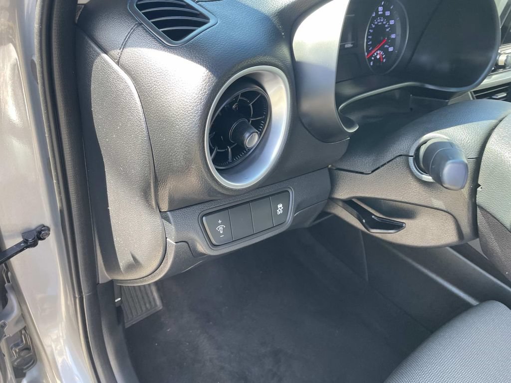 Used 2024 Kia Forte LXS FWD image 18