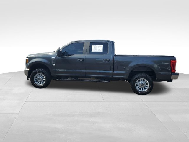 Used 2019 Ford F250 XL w/ STX Appearance Package AWD/4WD image 7