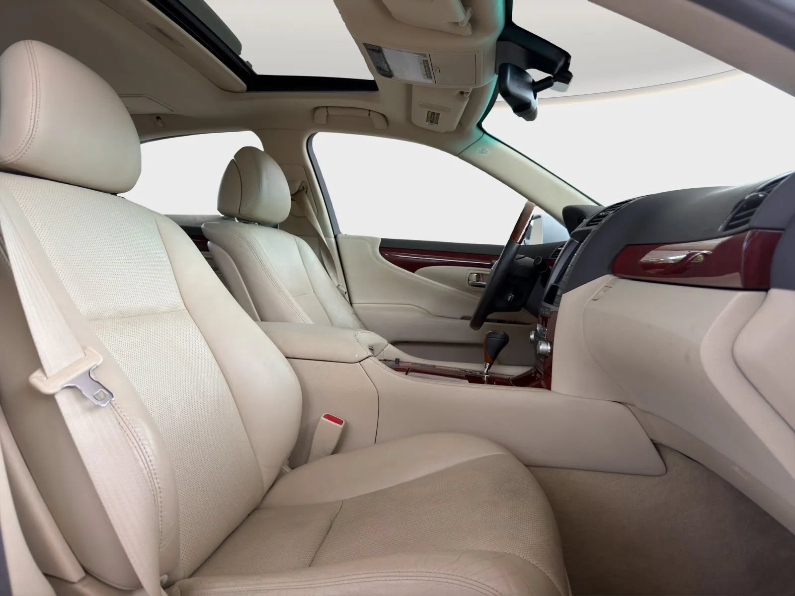 Used 2012 Lexus LS 460 w/ Comfort Pkg RWD image 18