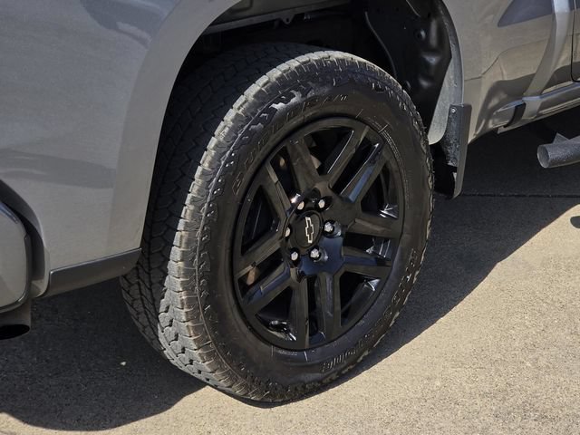 Used 2024 Chevrolet Silverado 1500 Custom RWD image 12
