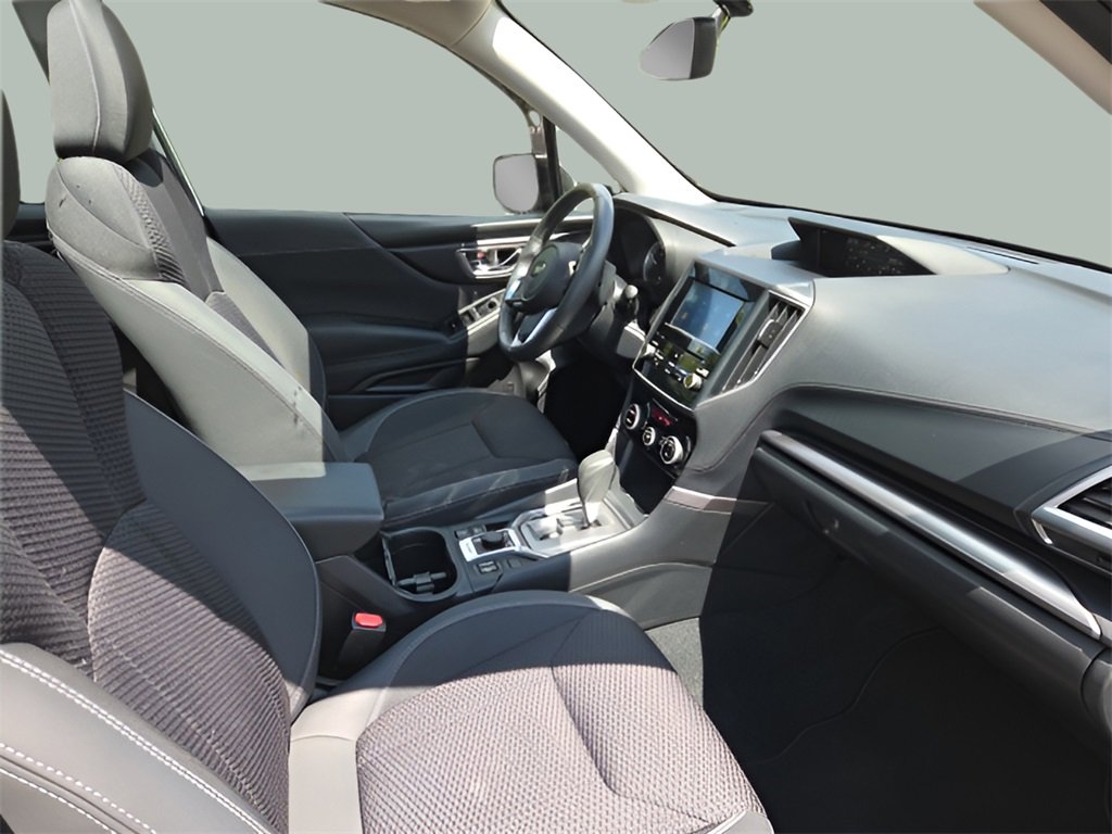 Used 2023 Subaru Forester Premium image 10