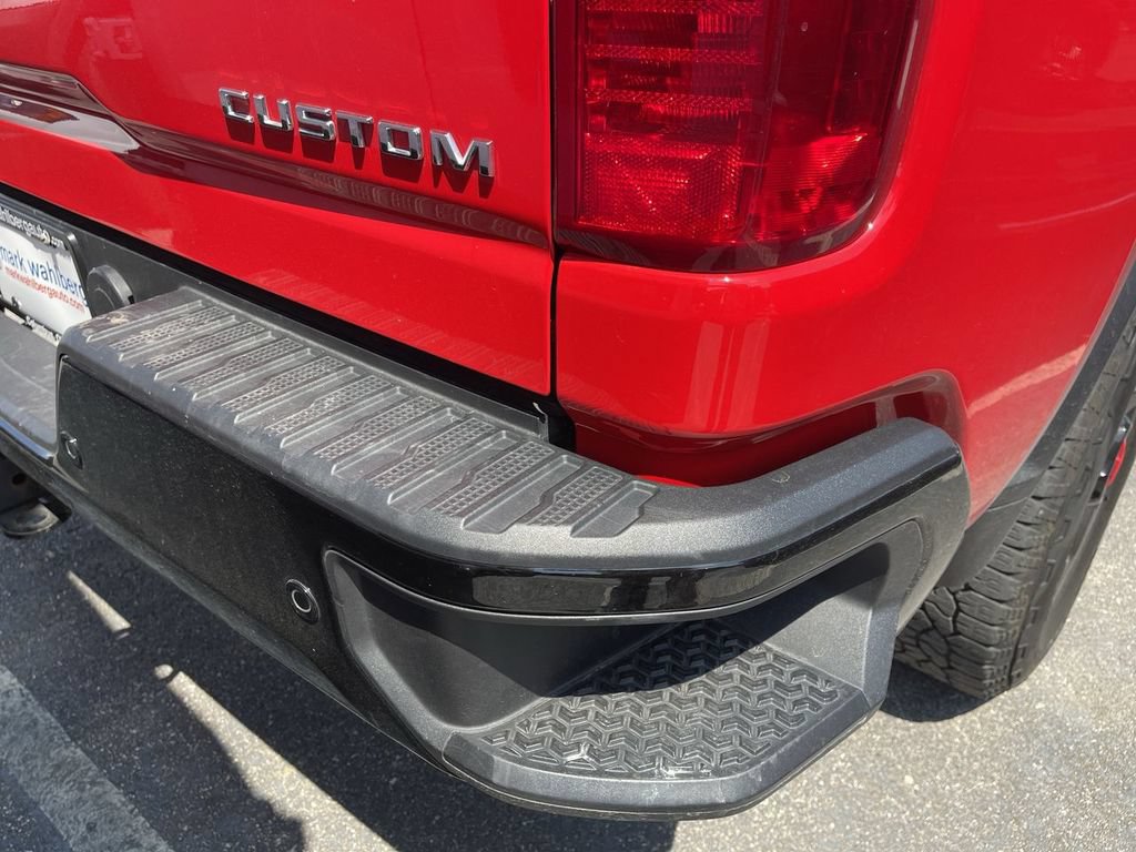 Used 2025 Chevrolet Silverado 2500 Custom w/ Custom Value Package AWD/4WD image 12