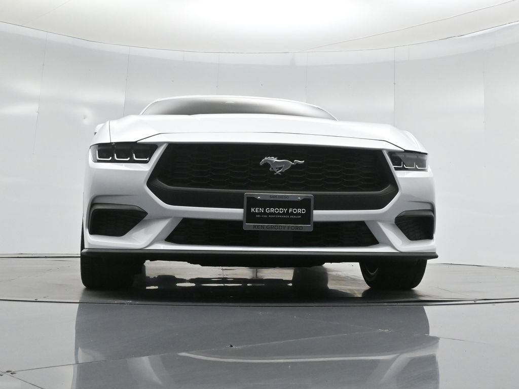 Certified 2024 Ford Mustang Coupe image 43