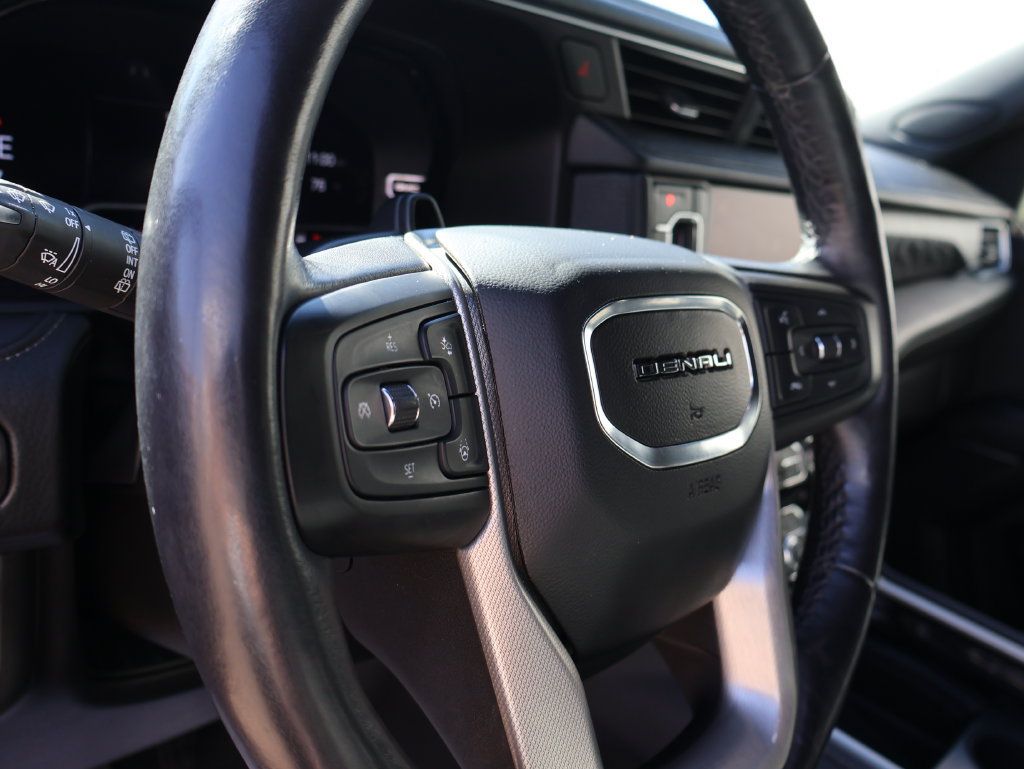 Certified 2023 GMC Yukon Denali w/ Denali Reserve Package AWD/4WD image 22