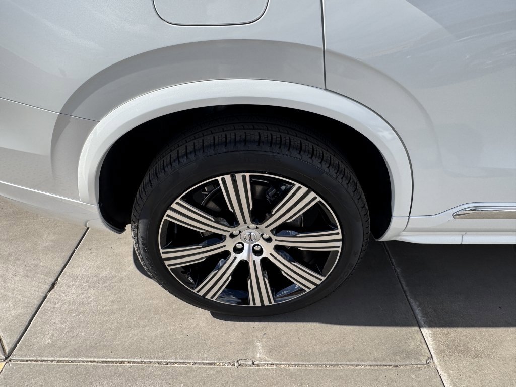 Used 2024 Volvo XC90 T8 Core w/ Protection Package Premier image 15