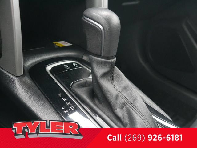Used 2023 Toyota Corolla Cross XLE FWD image 32