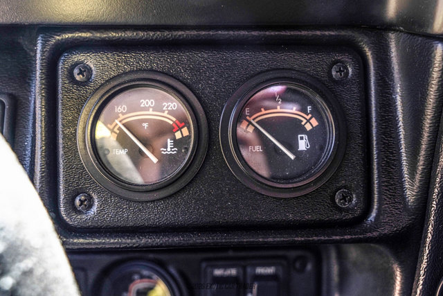 Used 1996 HUMMER H1 4-Door Open Top image 33