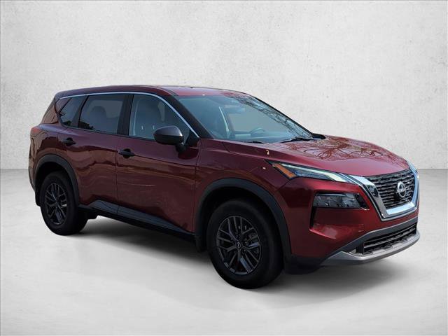 Used 2023 Nissan Rogue S image 3