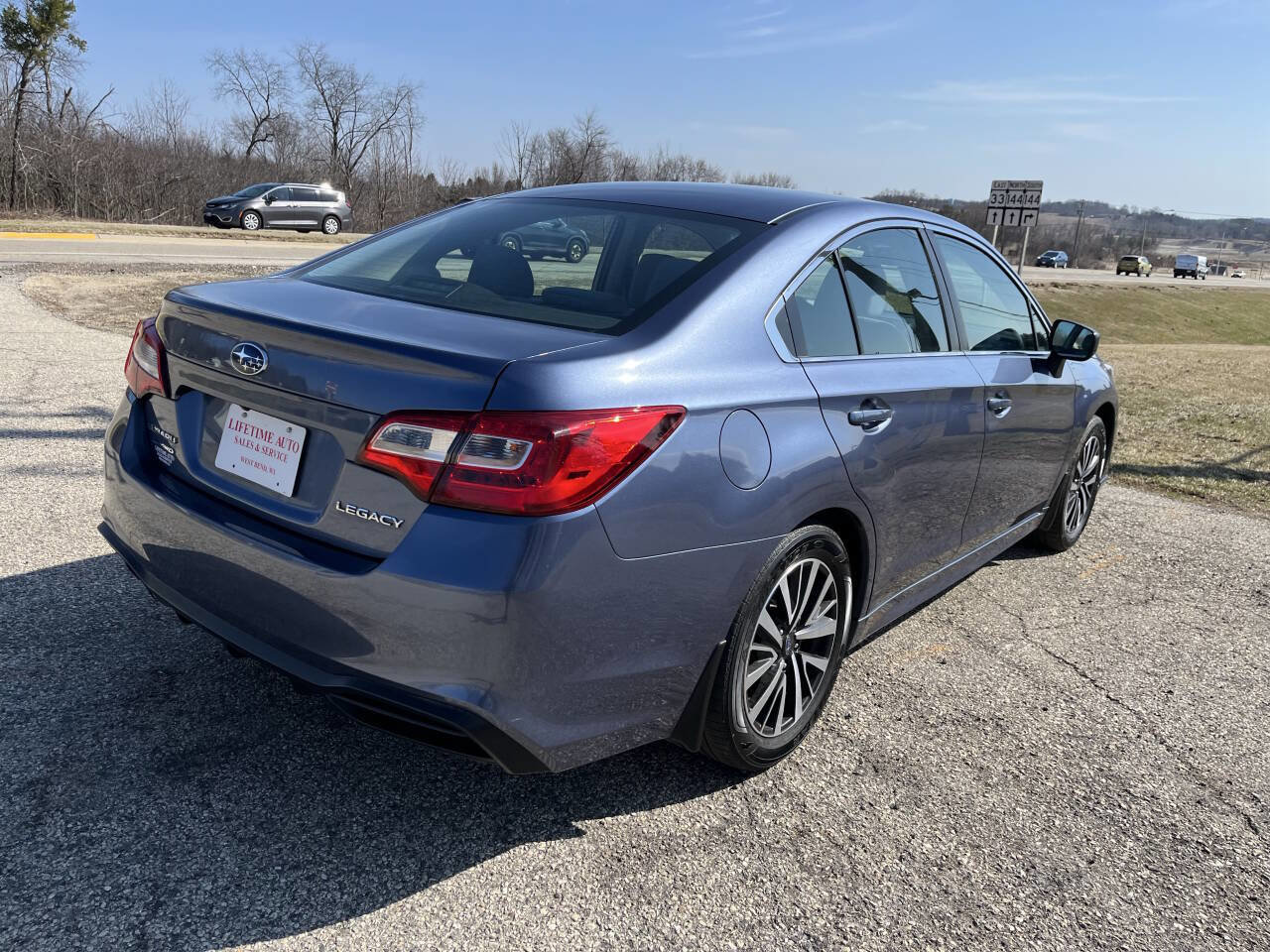 Used 2018 Subaru Legacy 2.5i AWD/4WD image 5