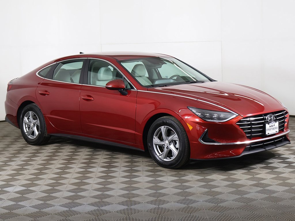 Used 2023 Hyundai Sonata SE w/ Preferred Accessory Package image 48