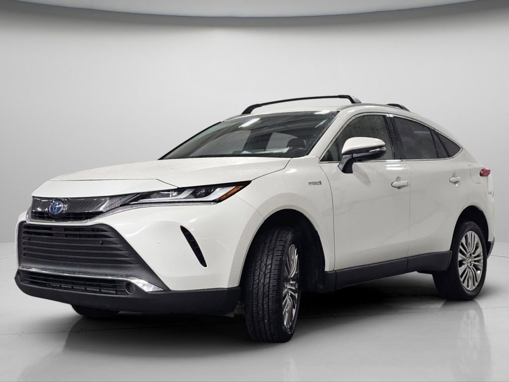 Certified 2021 Toyota Venza XLE w/ Softex Package image 21