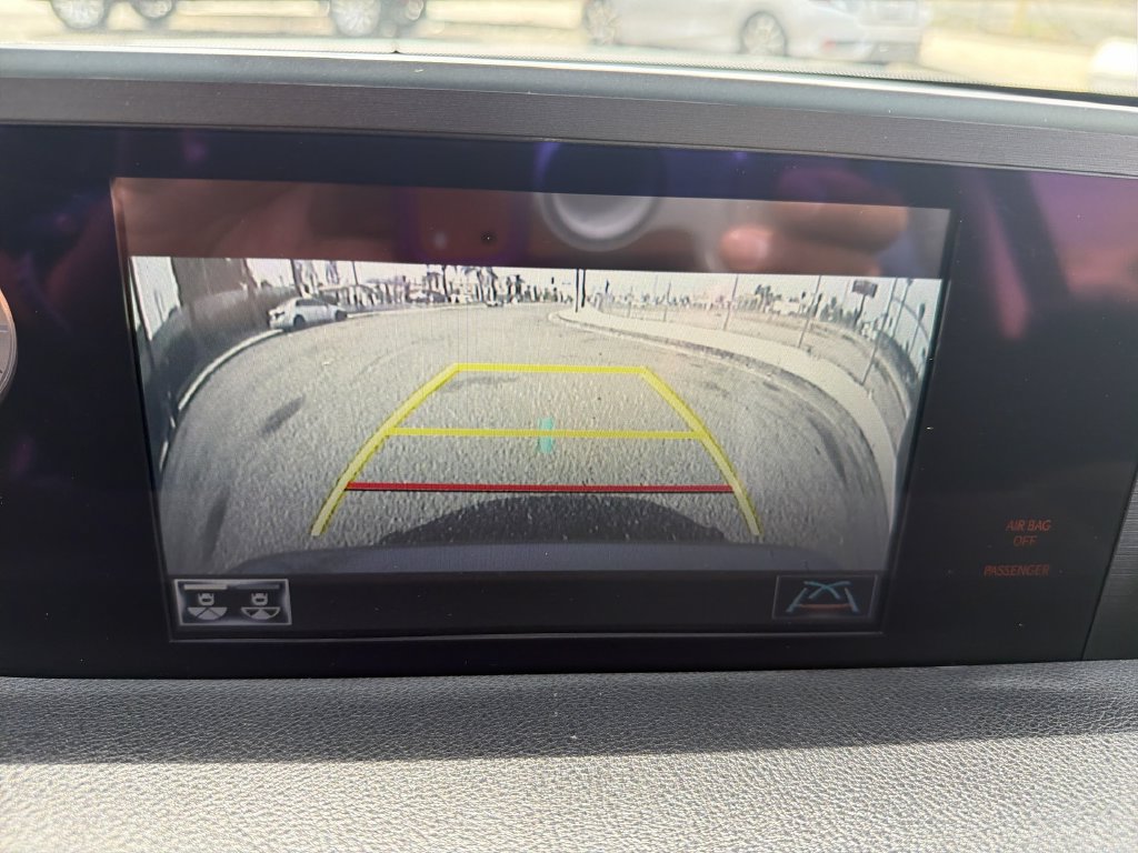 Used 2021 Lexus ES 300h FWD image 25