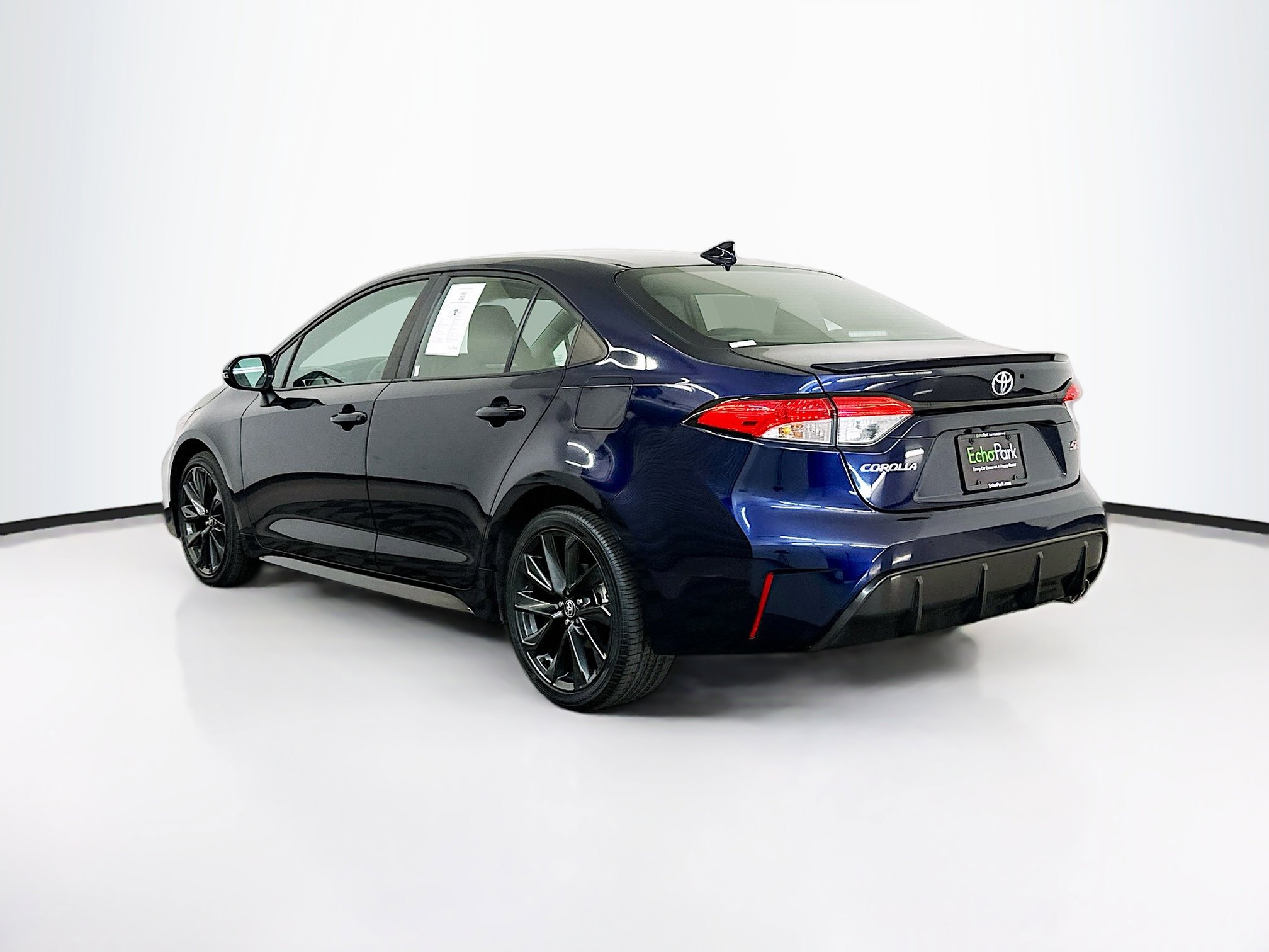 Used 2024 Toyota Corolla SE image 5