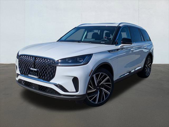 New 2025 Lincoln Aviator Reserve w/ Equipment Group 201A image 1