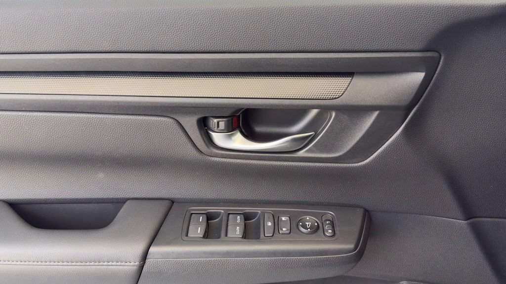 Certified 2023 Honda CR-V EX image 31