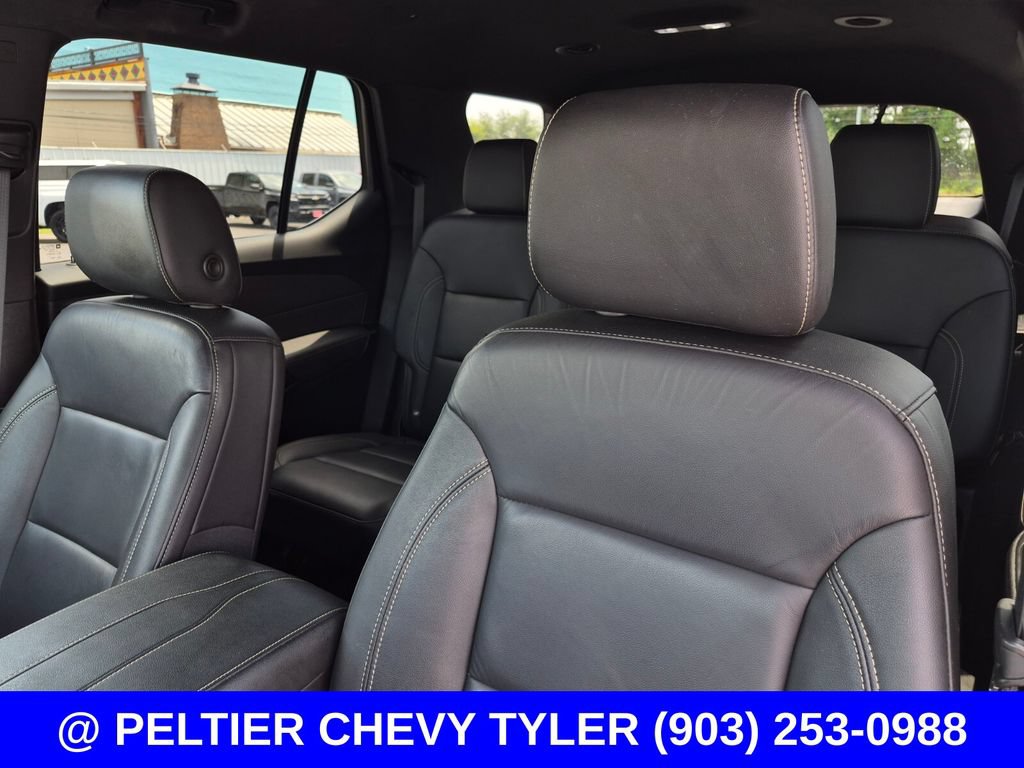 Used 2023 Chevrolet Traverse LT FWD image 34