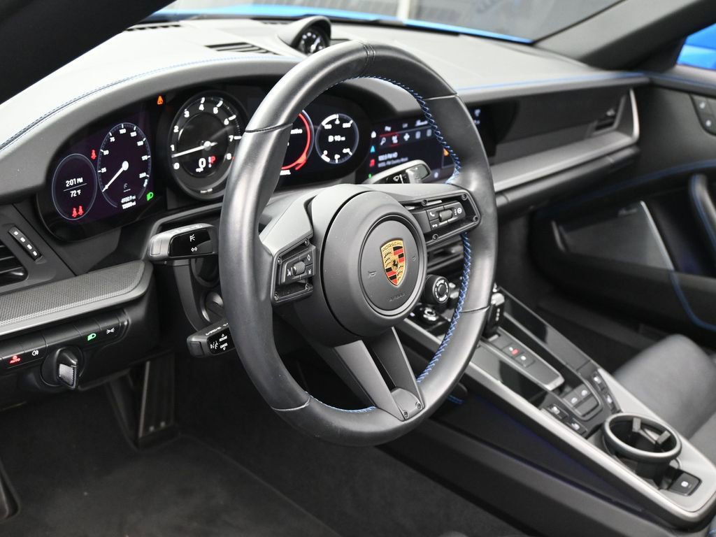 Certified 2022 Porsche 911 Targa 4S AWD/4WD image 5