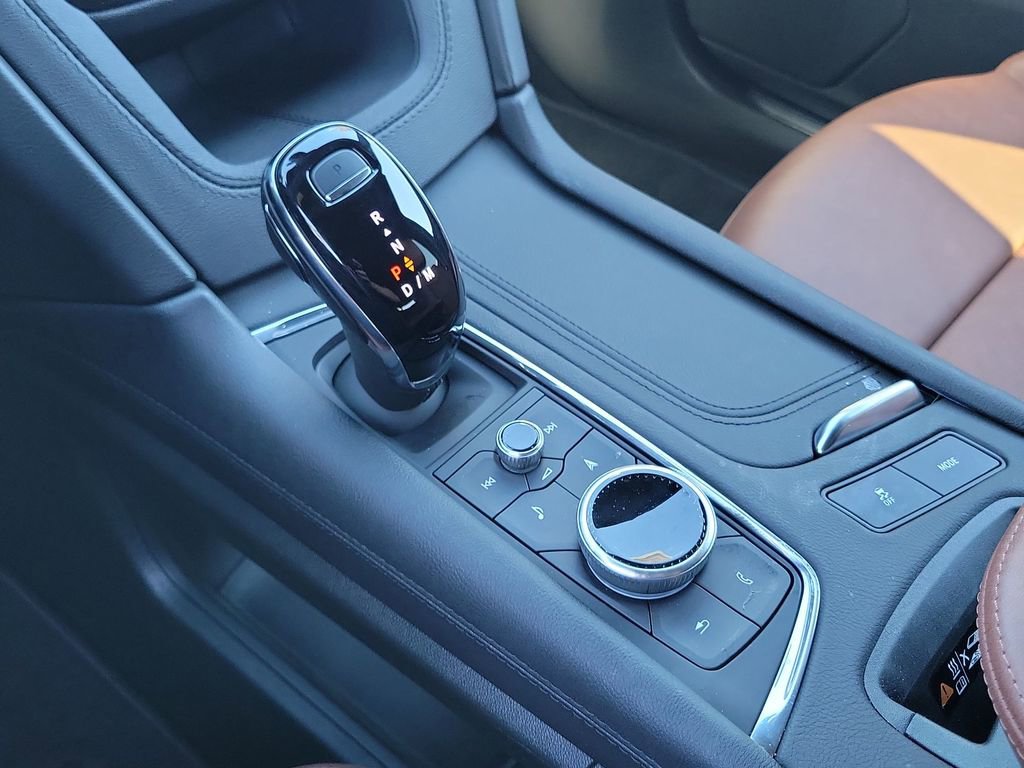 Used 2025 Cadillac XT5 Sportv image 15