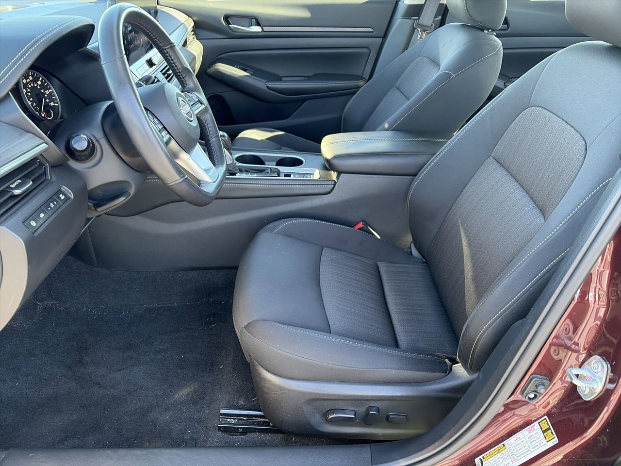 Certified 2025 Nissan Altima 2.5 SV w/ SV Premium Package image 26