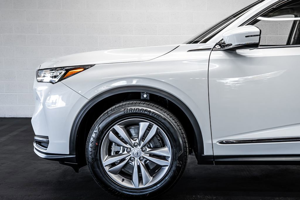 New 2026 Acura MDX SH-AWD image 12