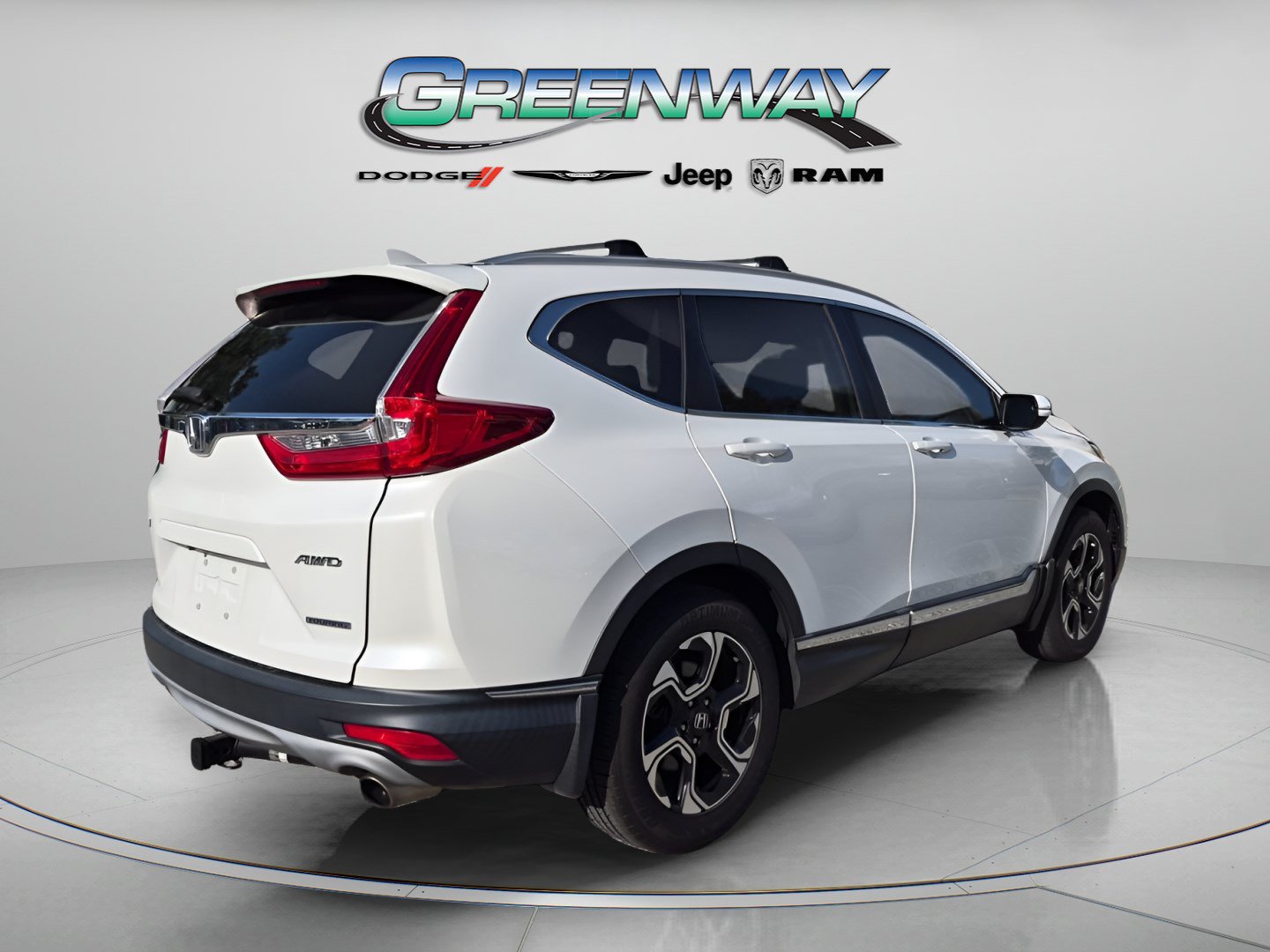 Used 2019 Honda CR-V Touring image 4