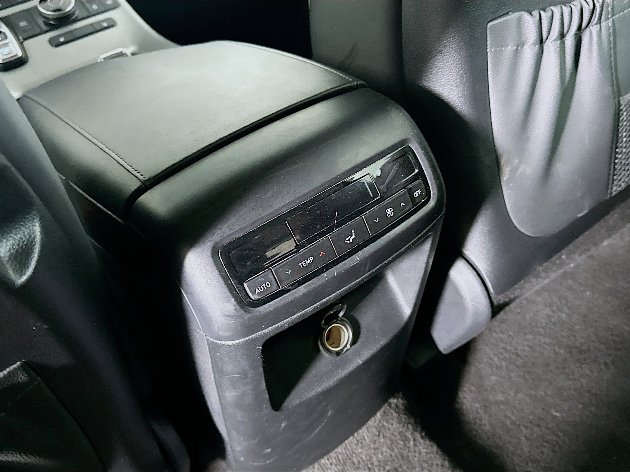 Used 2024 Hyundai Palisade SEL image 26