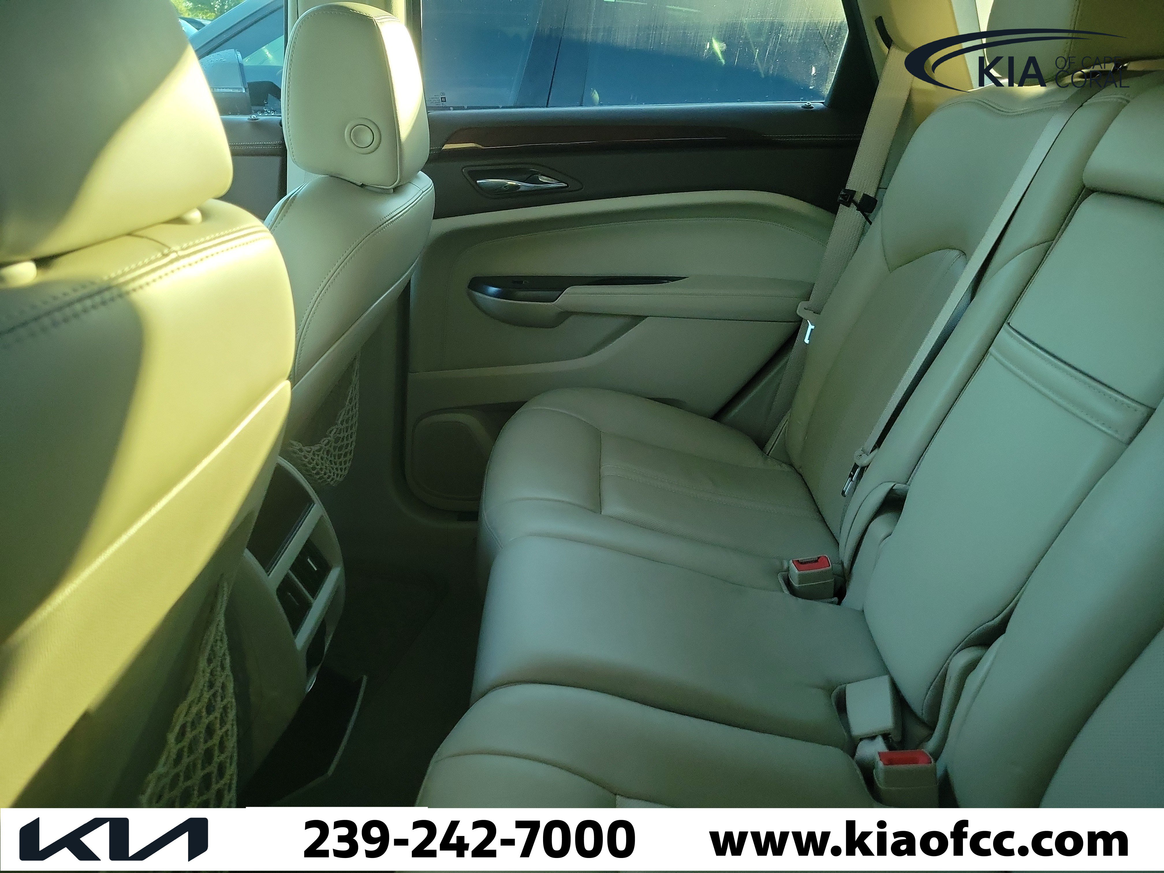 Used 2016 Cadillac SRX Luxury w/ Driver Awareness Package FWD image 10