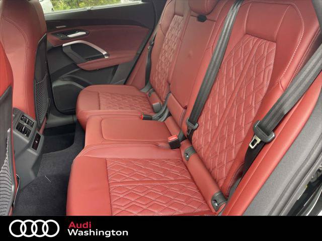 New 2026 Audi SQ5 Premium Plus AWD/4WD image 18