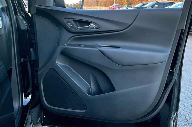 Used 2024 Chevrolet Equinox LT w/ LPO, Floor Liner Package image 28