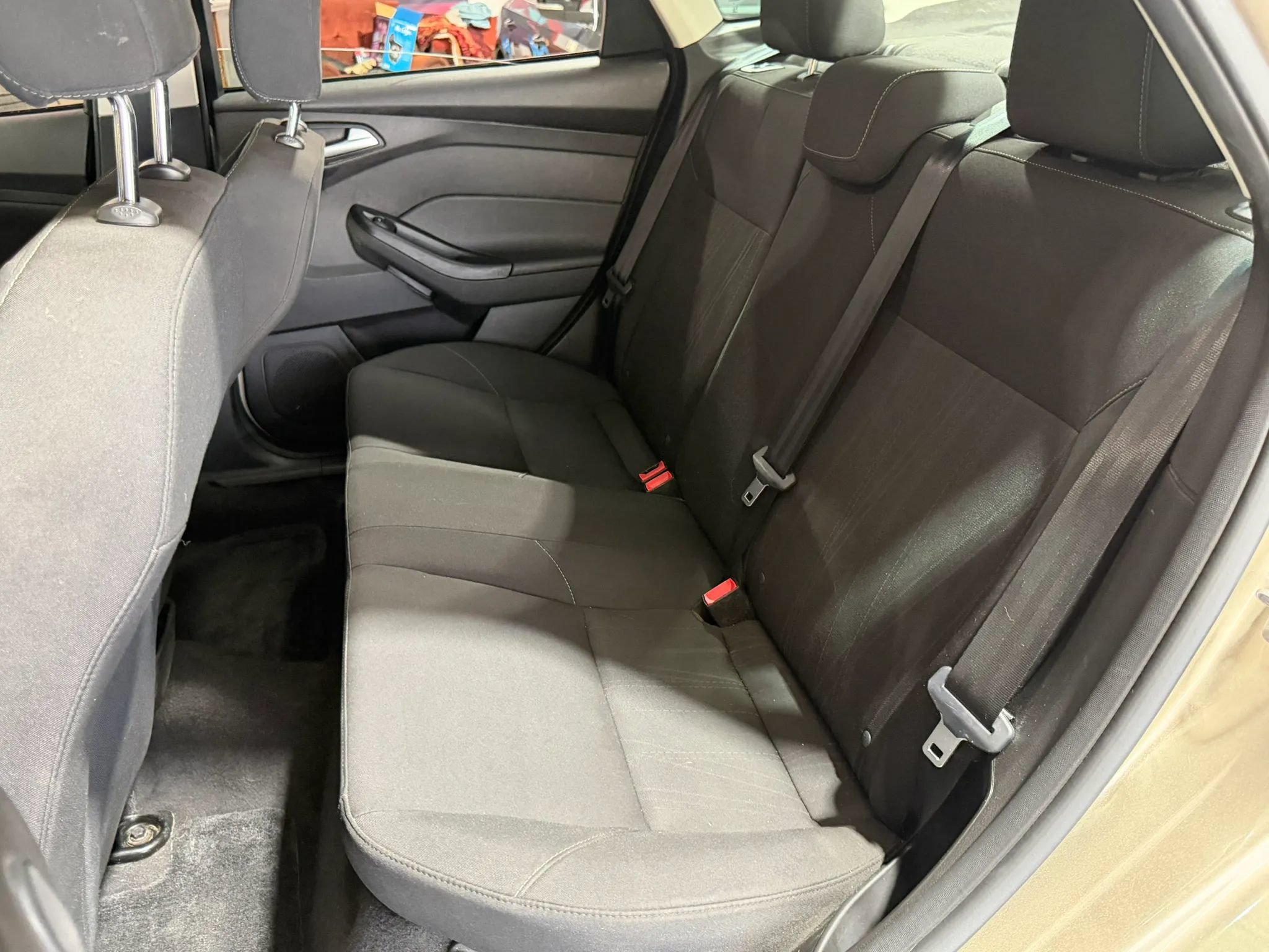 Used 2017 Ford Focus SEL w/ Interior Protection Package FWD image 12