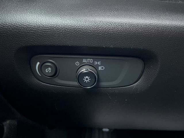 Used 2022 Chevrolet Traverse High Country w/ LPO, Floor Liner Package image 34