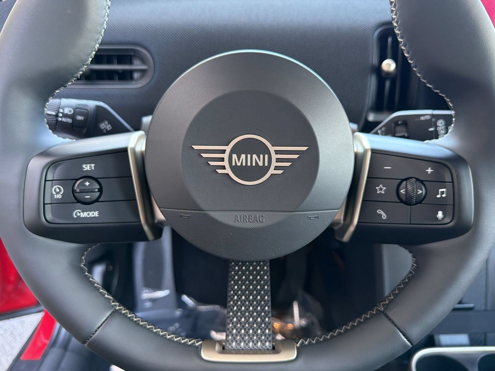 Used 2026 MINI Cooper 2-Door Hardtop FWD image 15