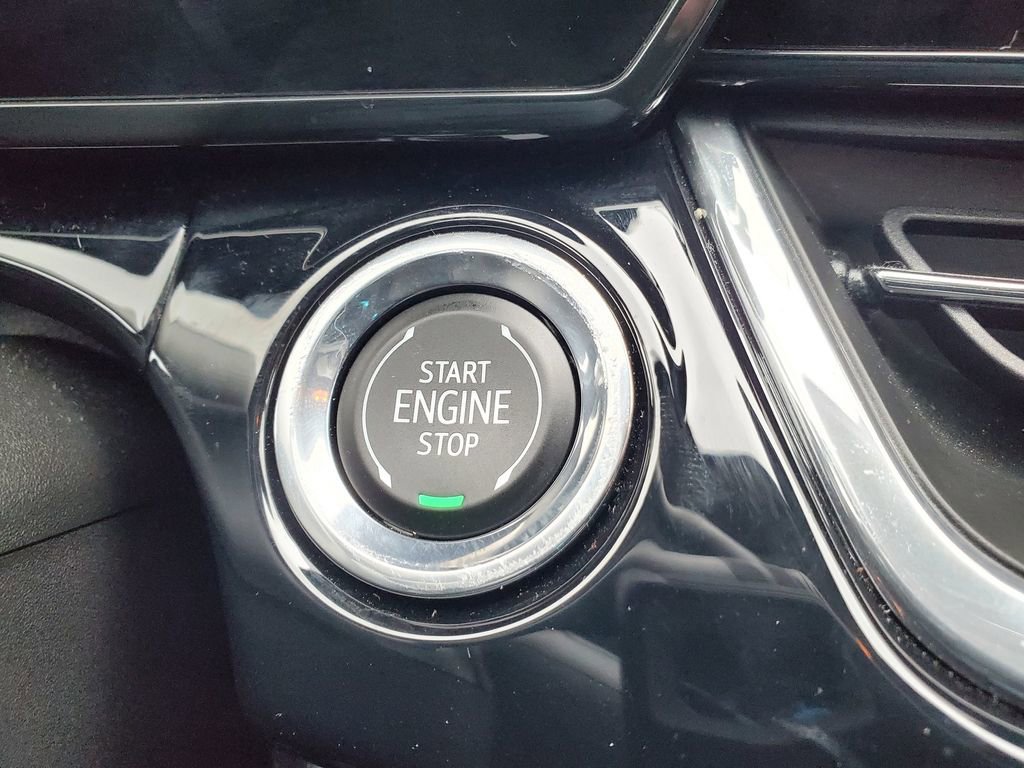 Used 2025 Chevrolet Trax ACTIV FWD image 17