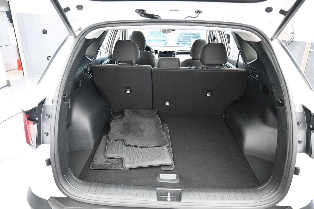 Used 2024 Hyundai Tucson SEL FWD image 37