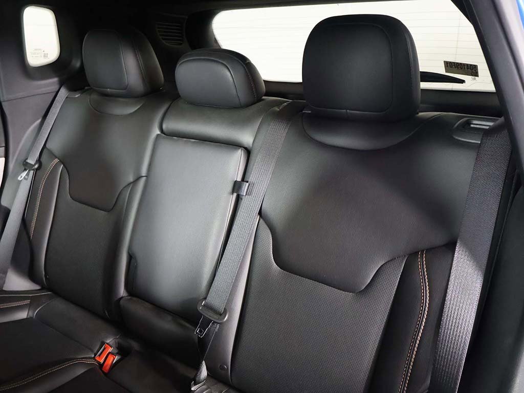 Used 2023 Jeep Compass Limited image 33