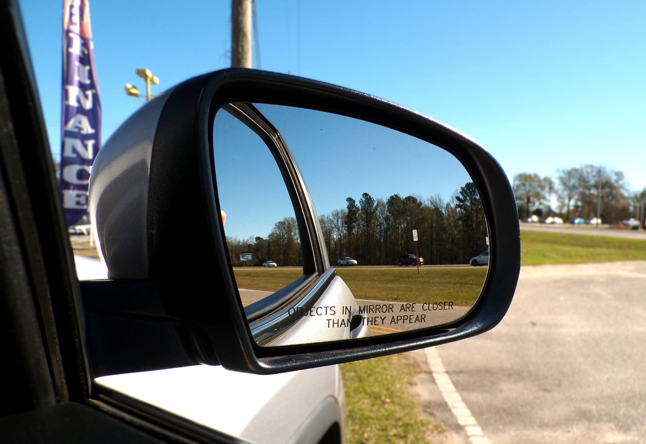 Used 2014 Jeep Cherokee Latitude w/ Comfort/Convenience Group image 23