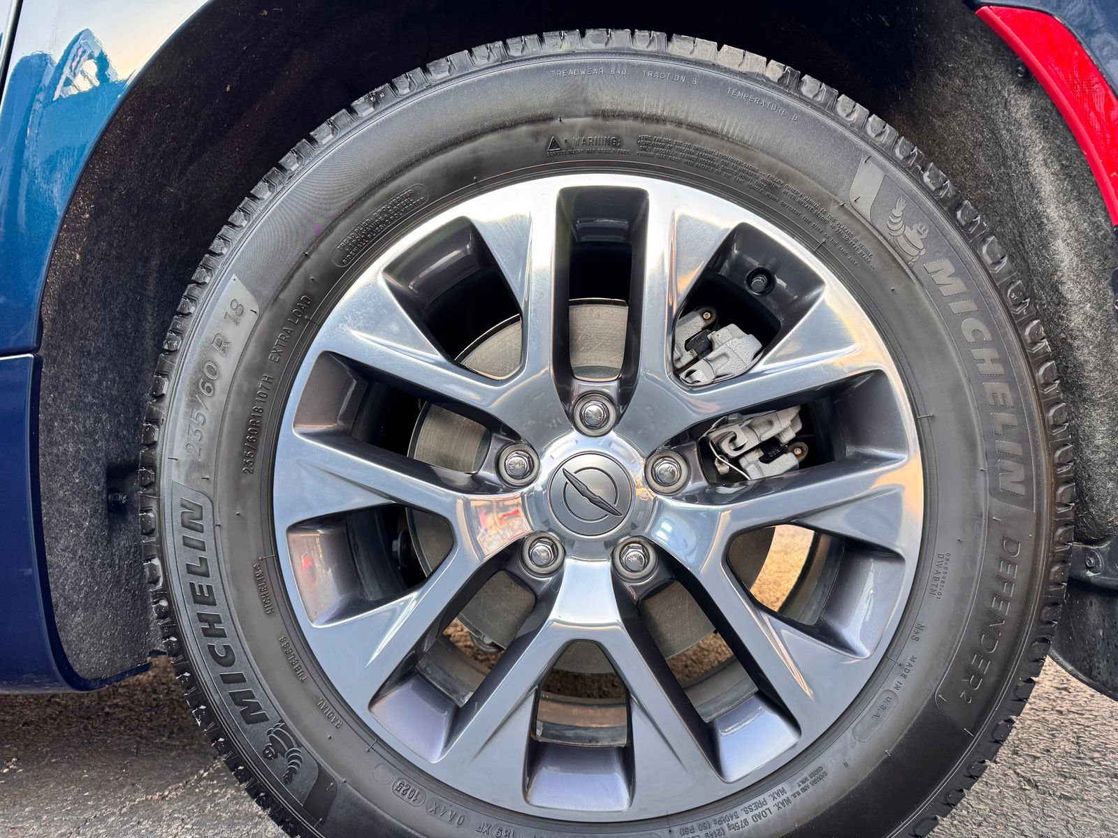 Used 2023 Chrysler Pacifica Pinnacle image 35