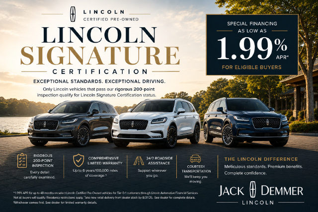 Certified 2023 Lincoln Nautilus AWD image 2